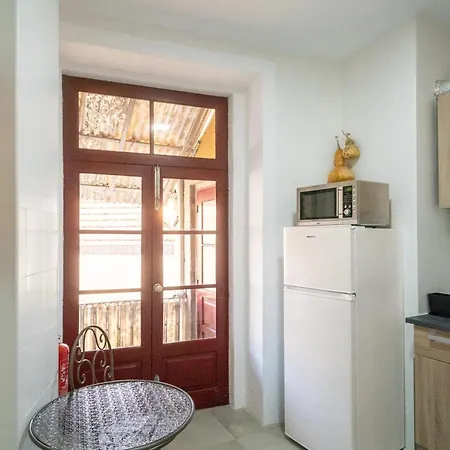 Apartment Stylish In Porto, Balcony. *